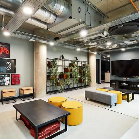 Student Only - Modern Classic Studios With Breakfast At Vita St Albans In Leeds Apartman Leeds